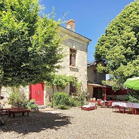 Aux Caprices Des Dieux Marnes Exterior photo