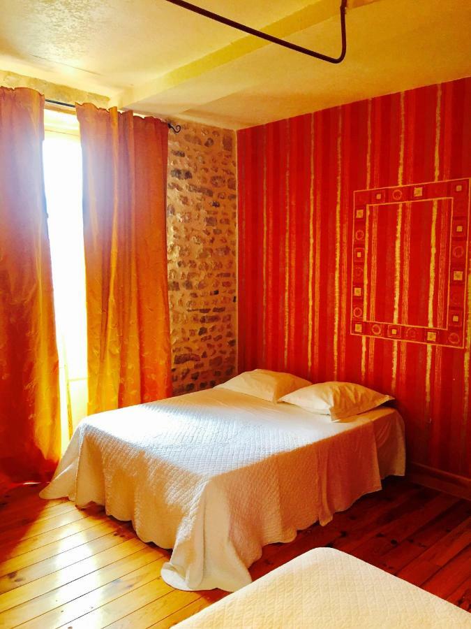 Aux Caprices Des Dieux Marnes Exterior photo