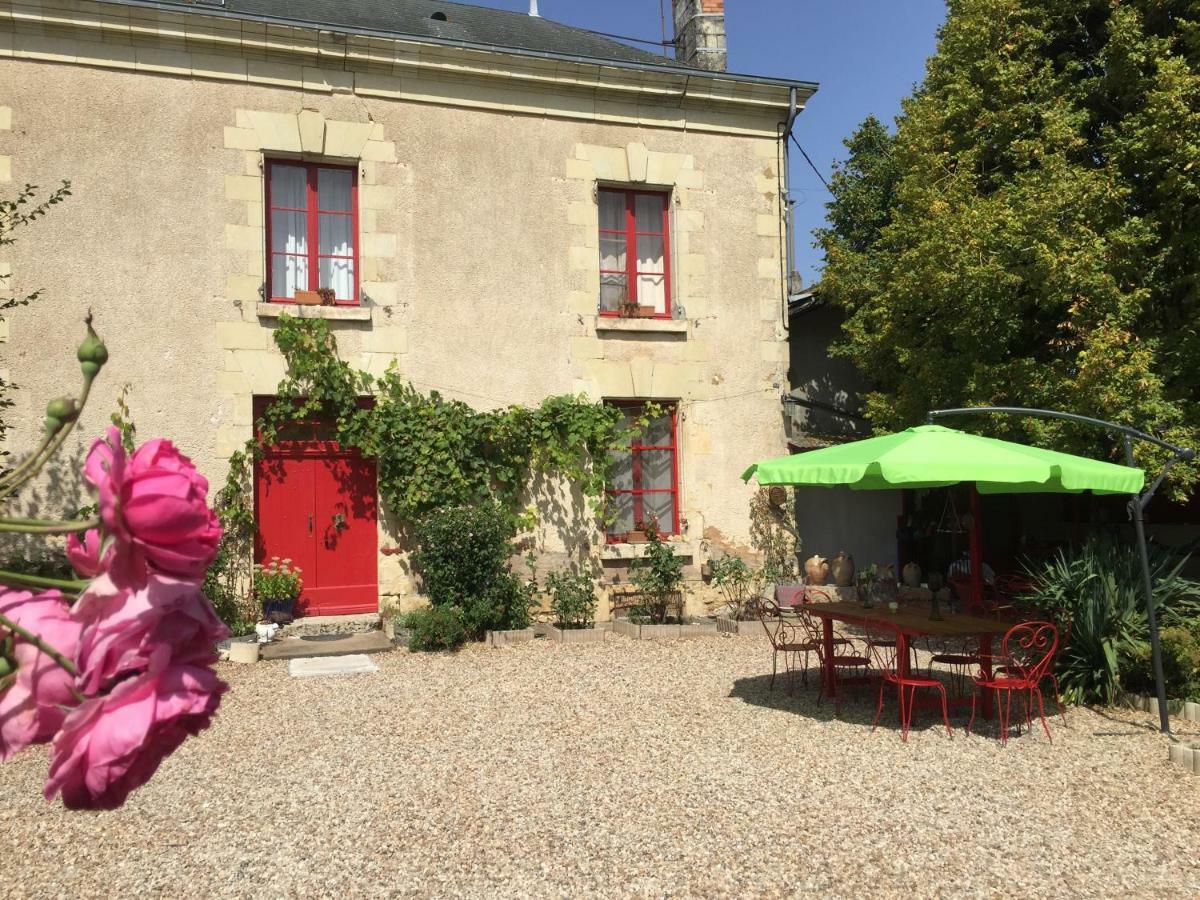 Aux Caprices Des Dieux Marnes Exterior photo