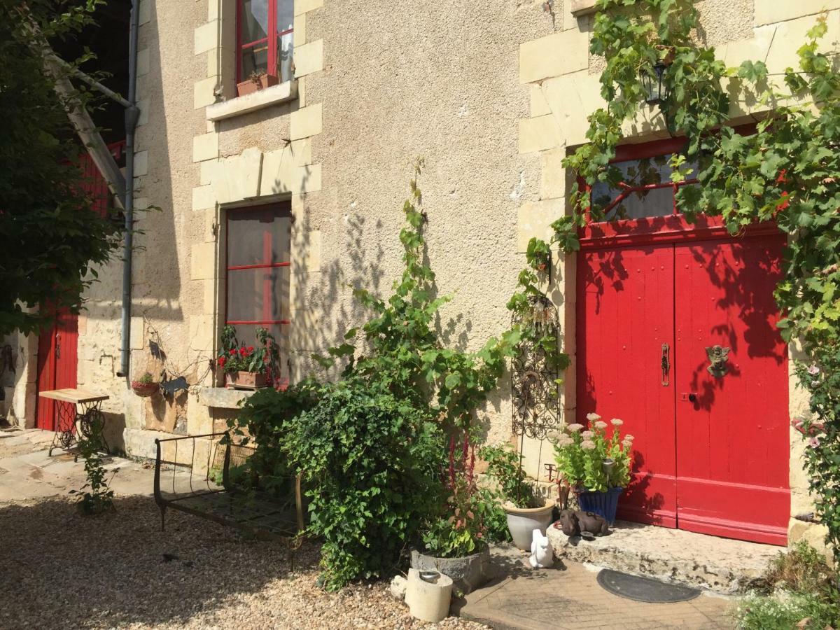 Aux Caprices Des Dieux Marnes Exterior photo